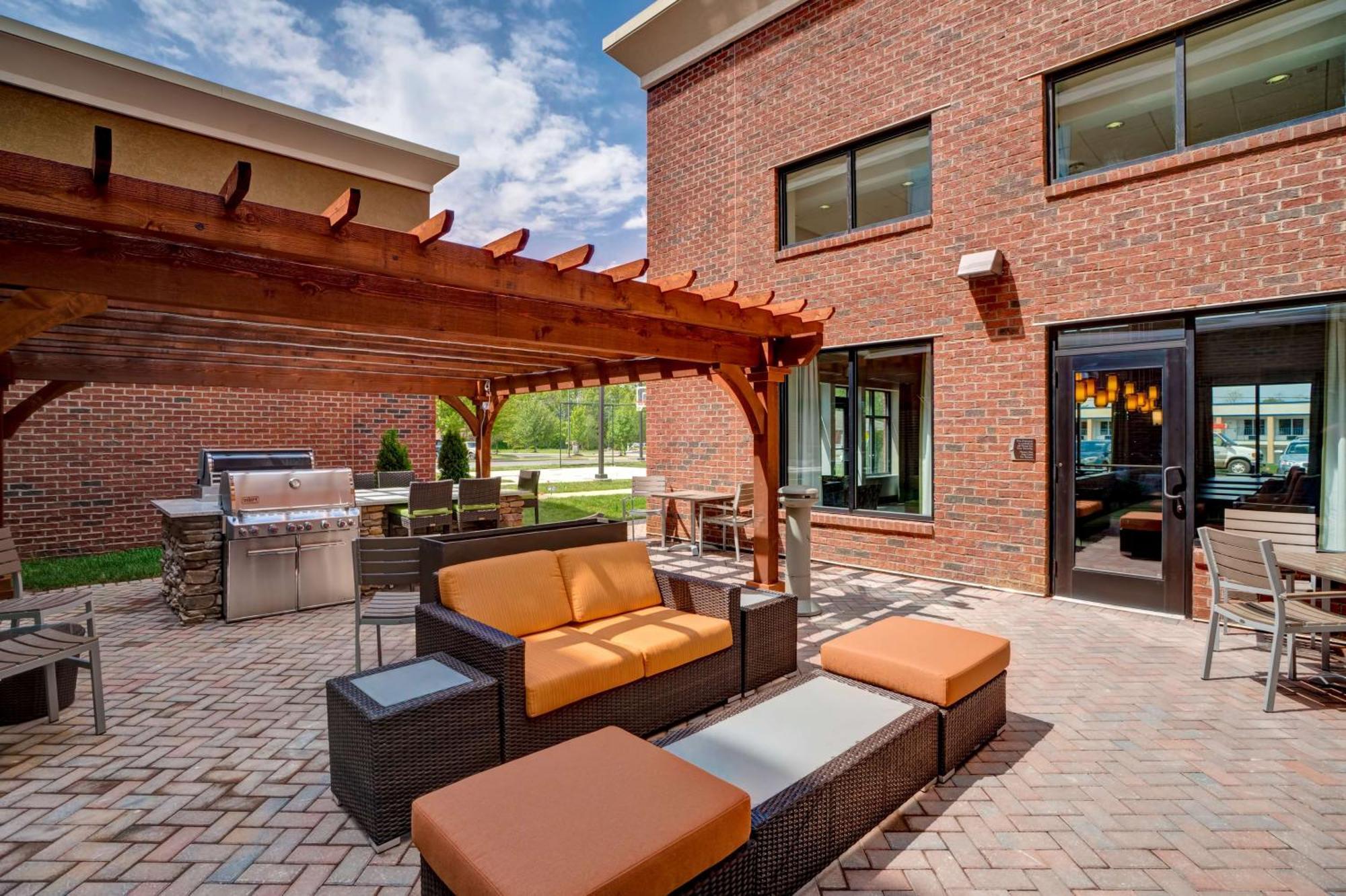 Homewood Suites By Hilton Christiansburg Exteriér fotografie